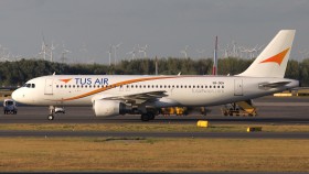 A320-214 - Tus Airways (CYF/U8)